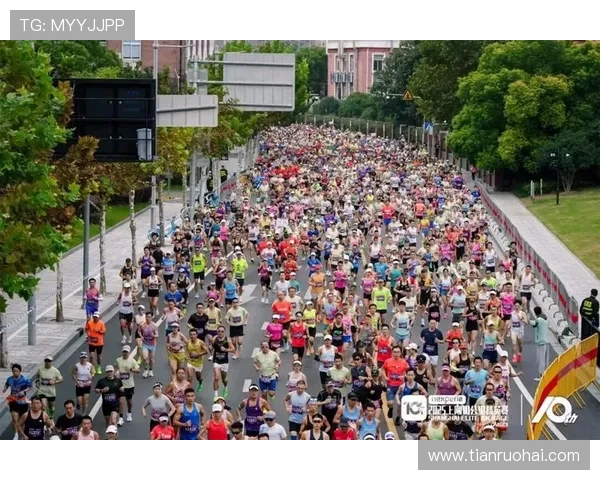十载金标耀普陀！上海 10 公里精英赛鸣枪开跑