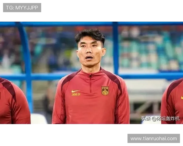 国足官宣！曼奇尼挂帅，郑智再任助教开启防反新时代